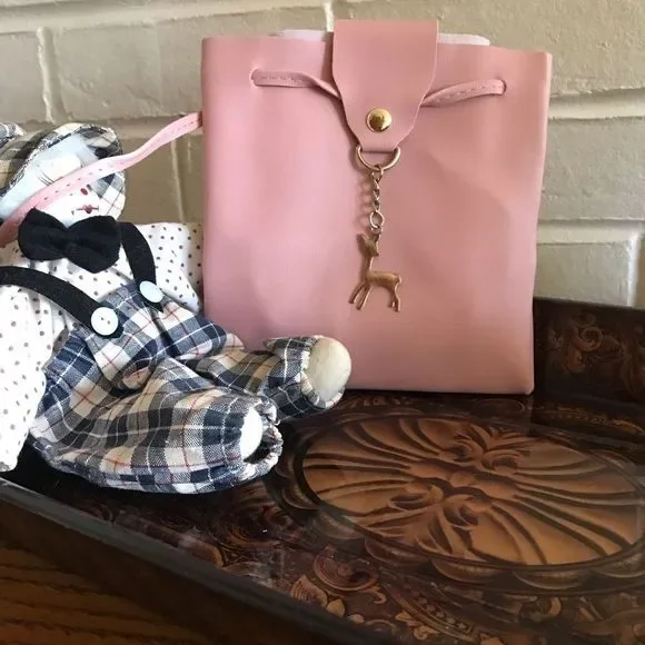 Mini leather crossbody bucket bag - Picture 5 of 8